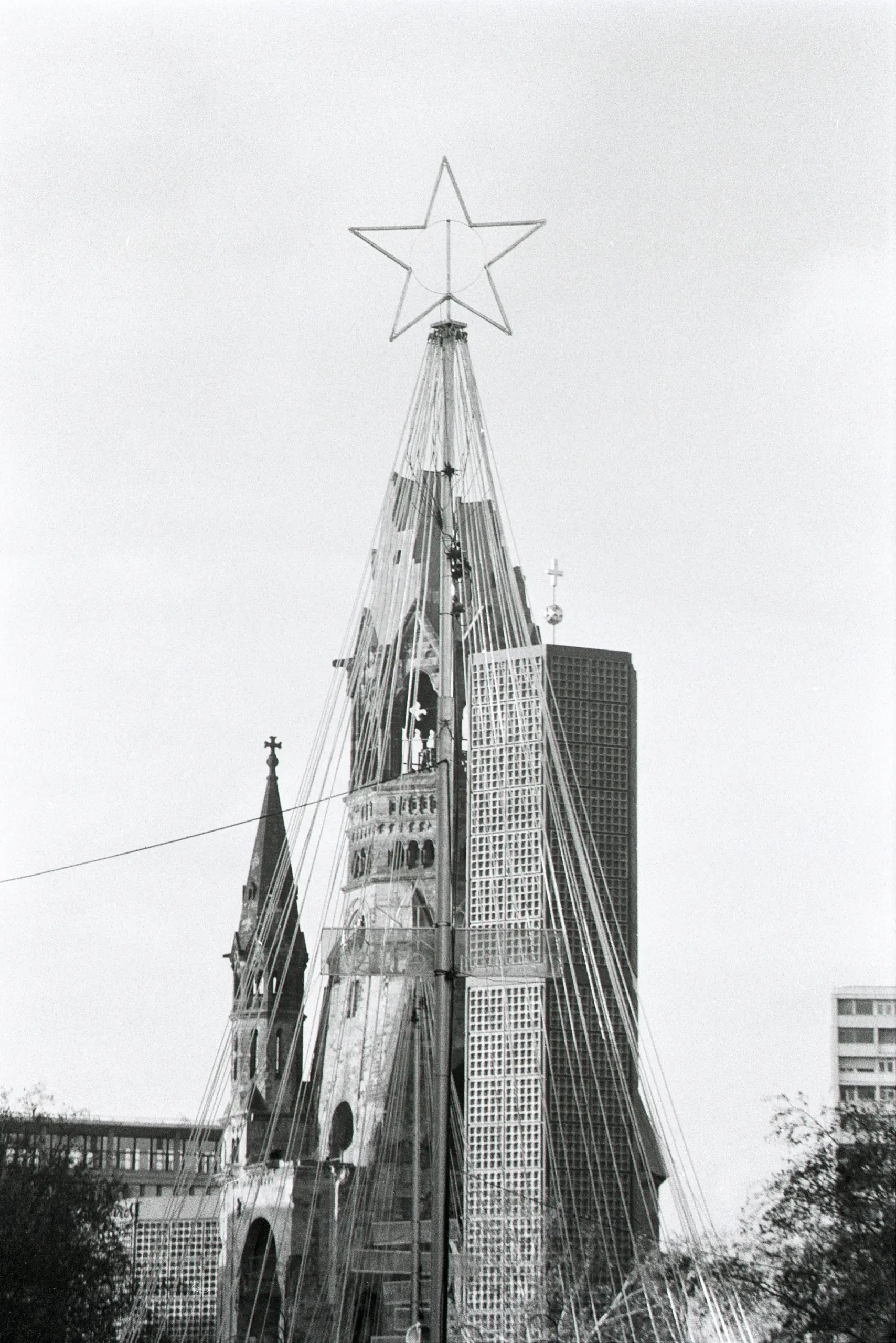 Gedächtniskirche, 2005, Fotografie von Tim Florian Mueller